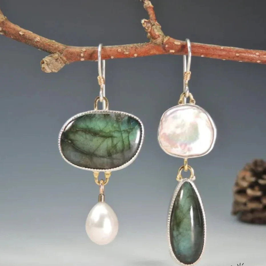 Cadence – Vintage Stone Earrings