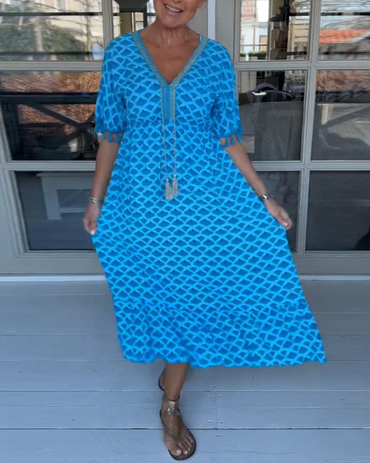 Carla | V-neck casual dress with print