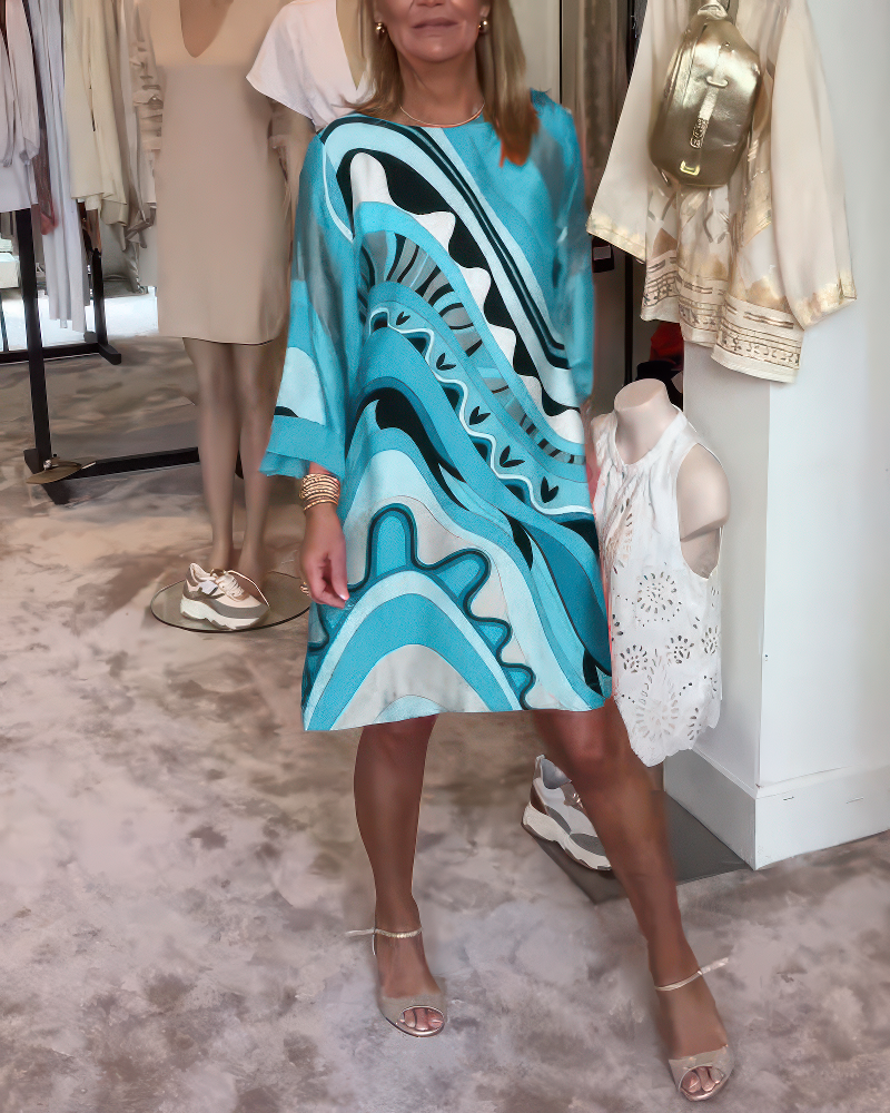 Chiara – Elegant Round Neck Dress