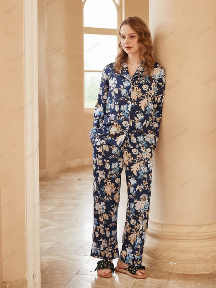 Ensemble pyjama à manches longues et imprimé fleurs de bégonia