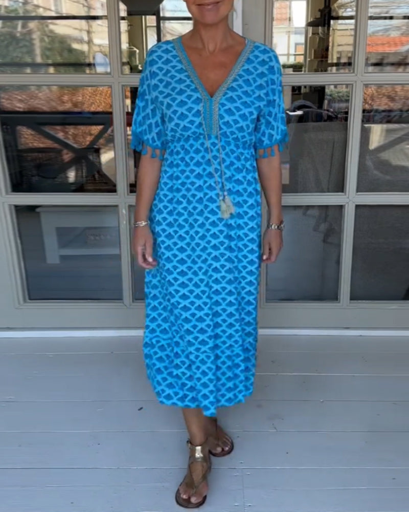 Carla | V-neck casual dress with print