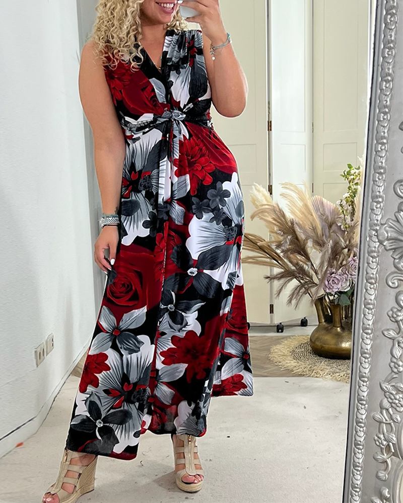 Sacha™ - Elegant Sleeveless Floral Pleated Dress