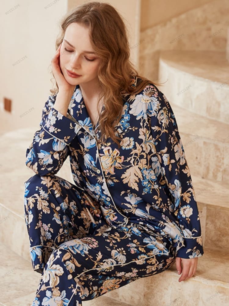 Ensemble pyjama à manches longues et imprimé fleurs de bégonia