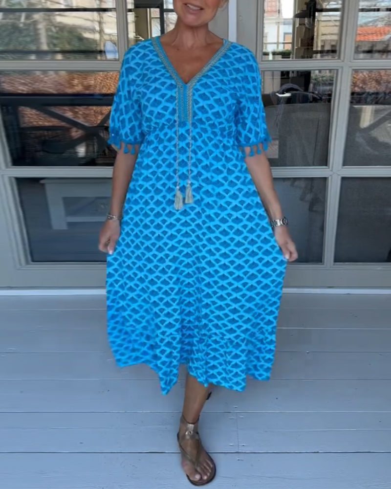 Carla | V-neck casual dress with print