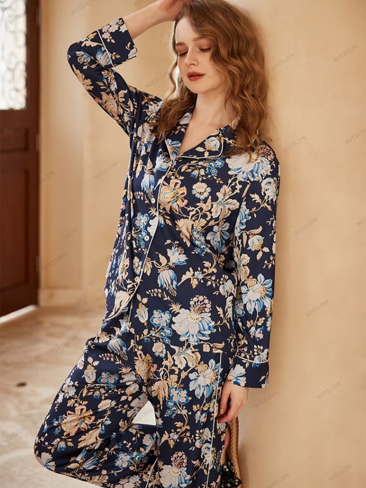 Ensemble pyjama à manches longues et imprimé fleurs de bégonia