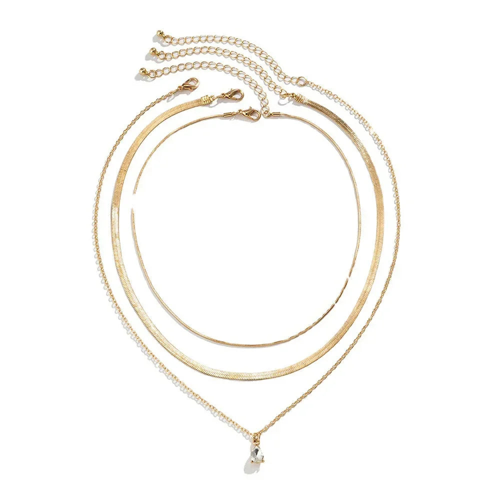Raylee – Collier avec pendentif en zircone dorée superposée